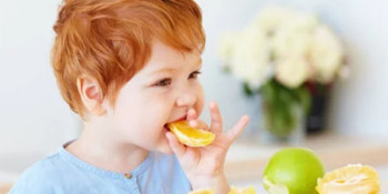 Lợi ích sức khoẻ đến từ quả bưởi với trẻ mà gia đình không biết?