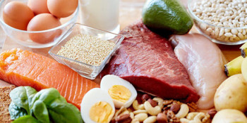 Chế độ dinh dưỡng bà bầu 3 tháng đầu mang thai cần biết!