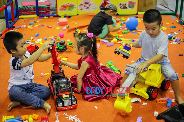 đồ chơi có ảnh hưởng đến phát triển của trẻ