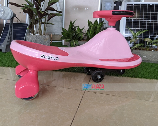 Xe lắc nhựa giá rẻ hzl929