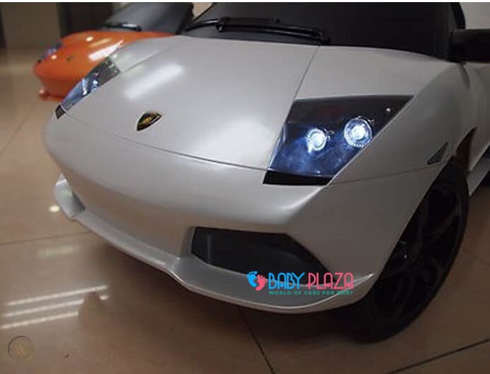 giá xe ô tô điện Lamborghini 81300 (LP-640-4)