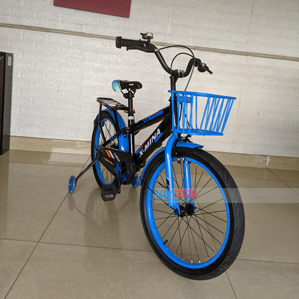 xe đạp cho trẻ em có bánh phụ xam06